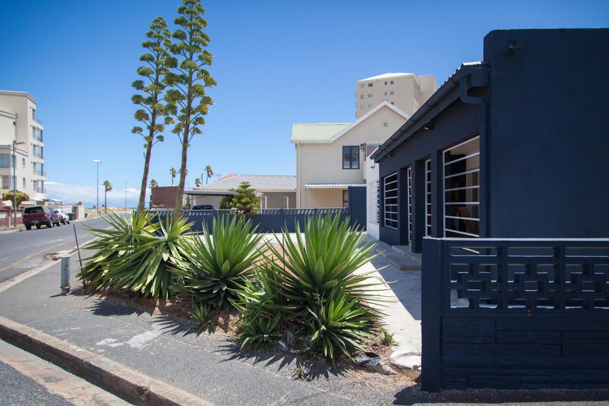 Loddey'S Guest House - By Beach Collection Strand Buitenkant foto