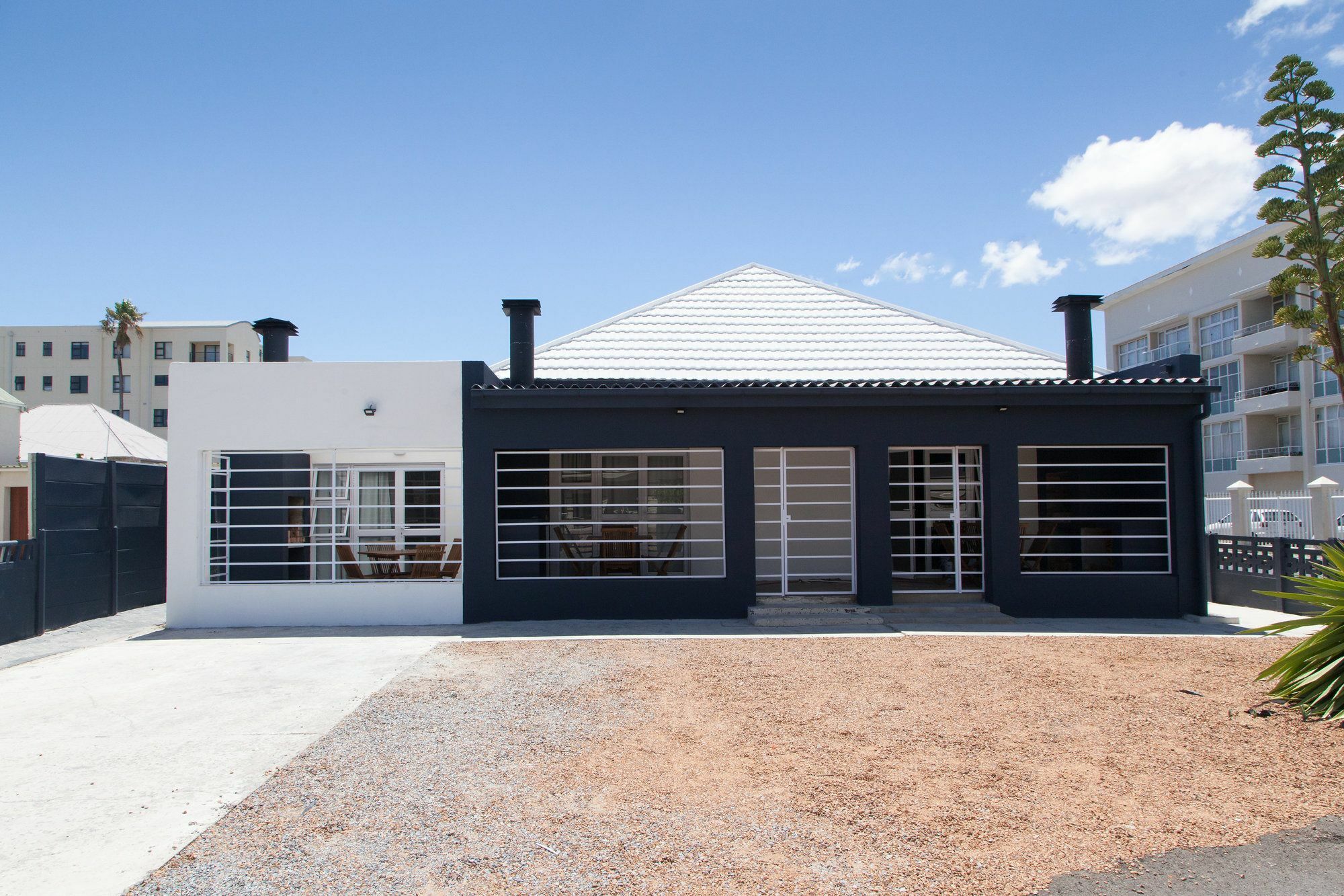 Loddey'S Guest House - By Beach Collection Strand Buitenkant foto